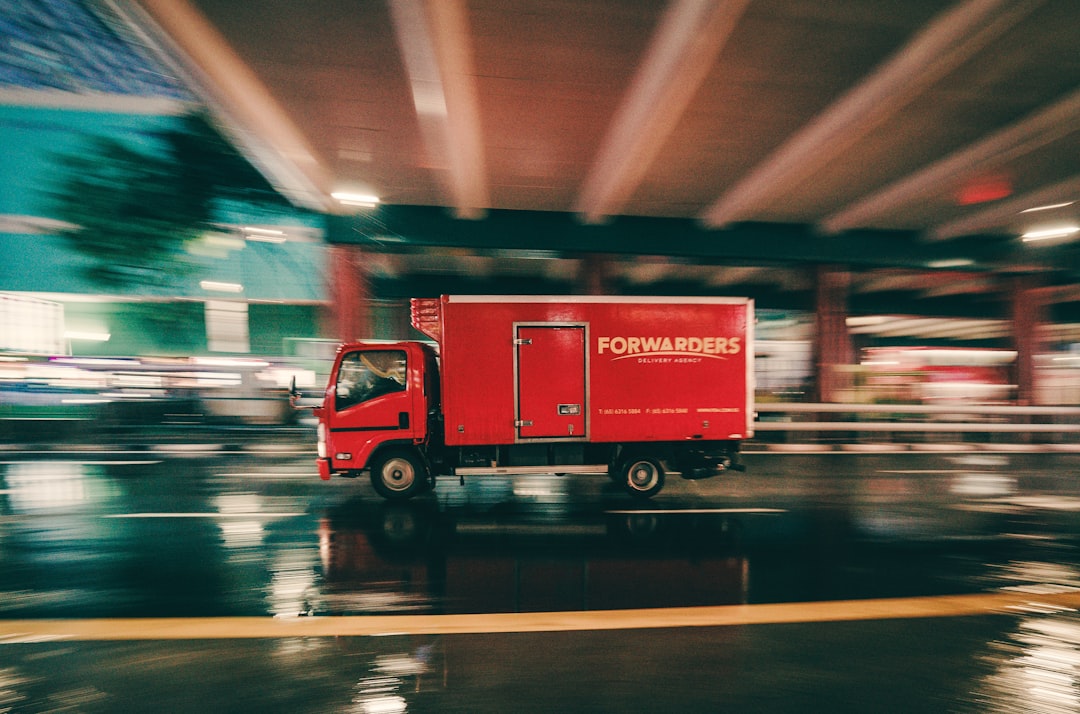 Streamline Your Shipping Process with Speedy Packages
